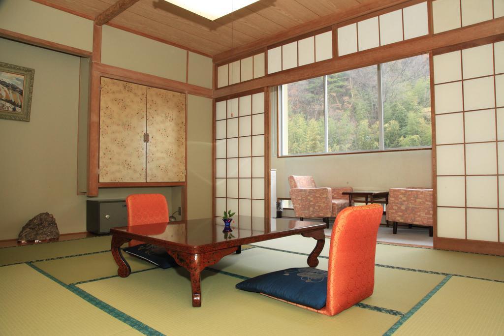 Hotel New Kotobuki Мацумото Экстерьер фото